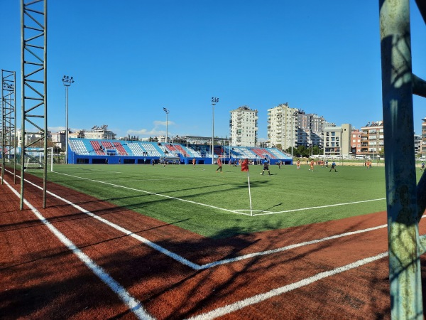 Zeytinköy 3 Nolu Futbol Sahasi - Antalya