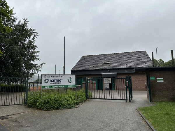 IGETEC Sportpark Platz 2 - Bedburg-Hau-Hasselt