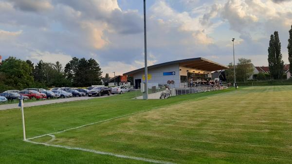 Sportplatz Bisamberg - Bisamberg
