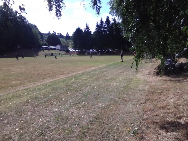 Sportplatz an der Quelle - Uslar-Schlarpe