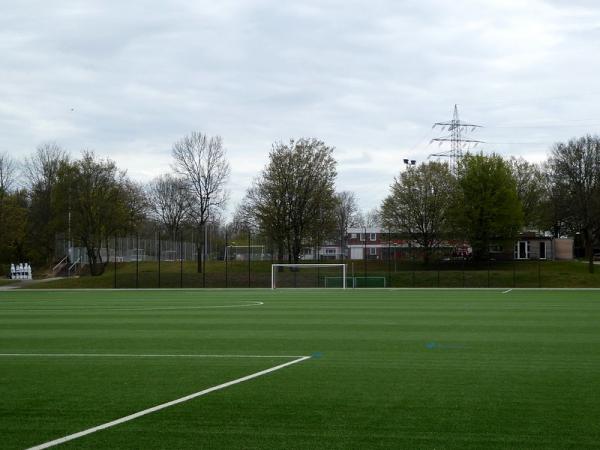 Bezirkssportanlage Mitte II Platz 2 - Essen/Ruhr-Altenessen