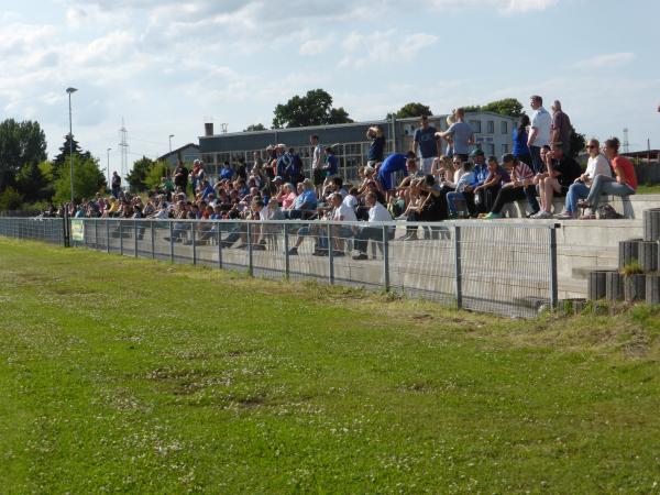 Friedrich-Ludwig-Jahn-Stadion - Güstrow