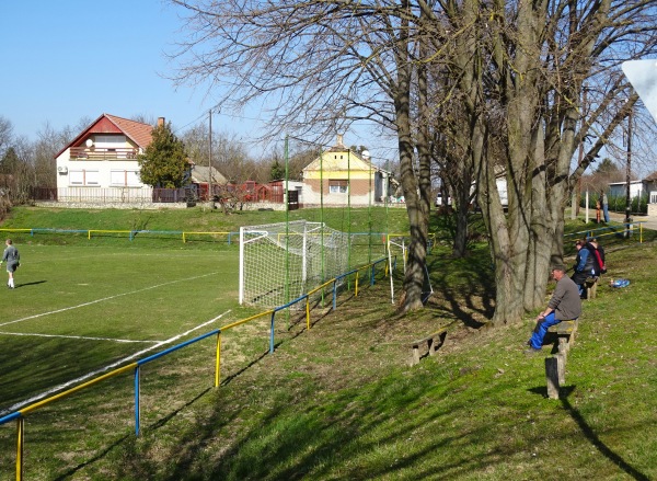 Szergényi Sportpálya - Szergény