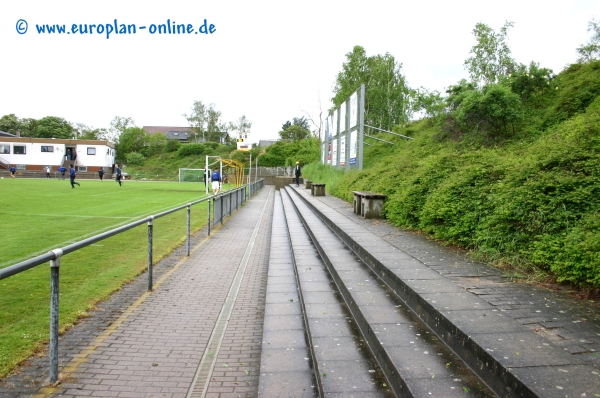 Mühlwegstadion - Oberhausen-Rheinhausen