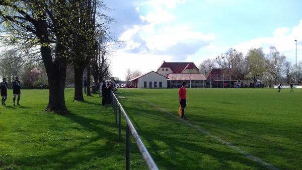 Sportzentrum Lüdersfeld - Lüdersfeld