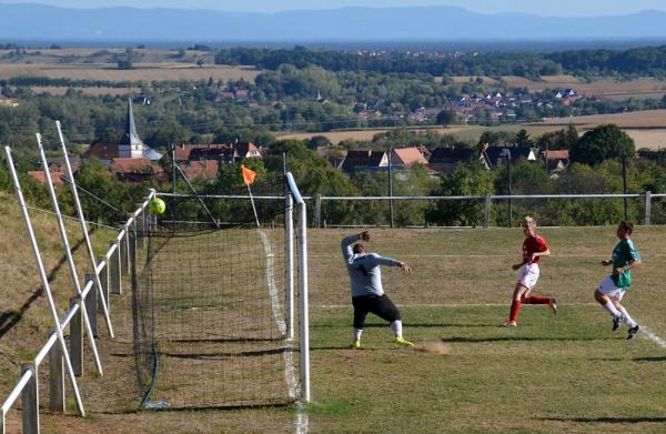 Stade Municipal de Lampertsloch - Lampertsloch