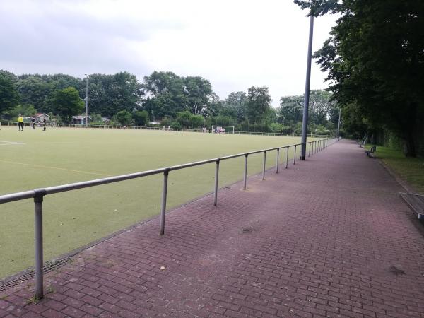 Sportplatz Snitgerreihe - Hamburg-Hamm