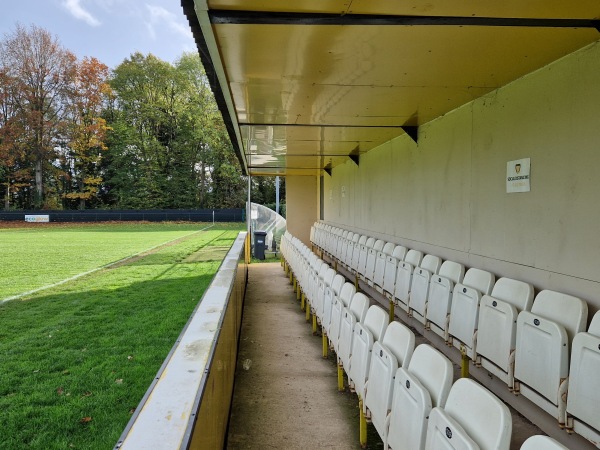 Rectory Meadow - London-Hanworth, Greater London
