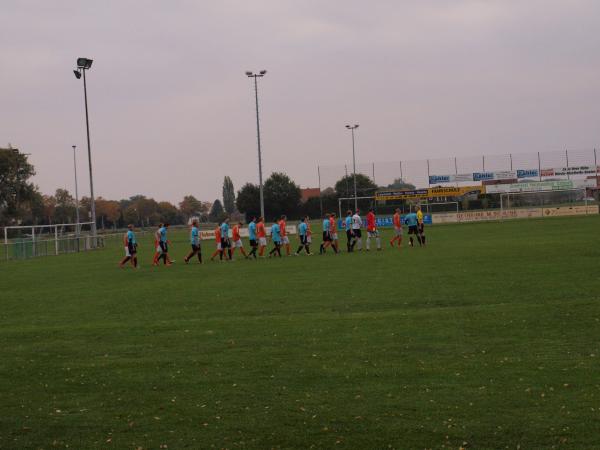 Sportstätte am Sportheim - Lippstadt-Garfeln