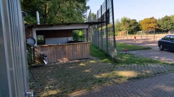 Sportplatz Servatiusstraße - Köln-Ostheim