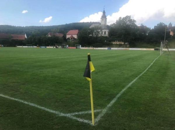 Sportplatz am Ailsbach - Ahorntal-Kirchahorn