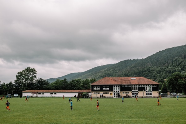 Sportanlage Am Saalewehr - Uhlstädt-Kirchhasel