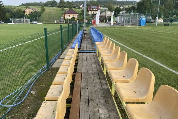 Boisko w Radziszówa - Radziszów