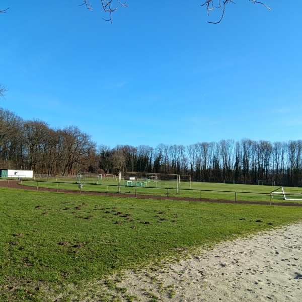 Bezirkssportanlage Hölschen Dyk - Krefeld-Hüls