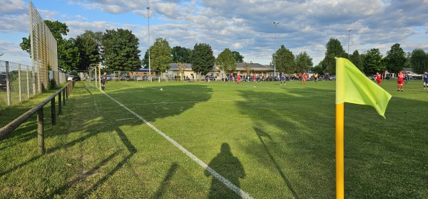 Sportanlage Am Unteren Griesweg Platz 2 - Lustadt-Auf der Büsche