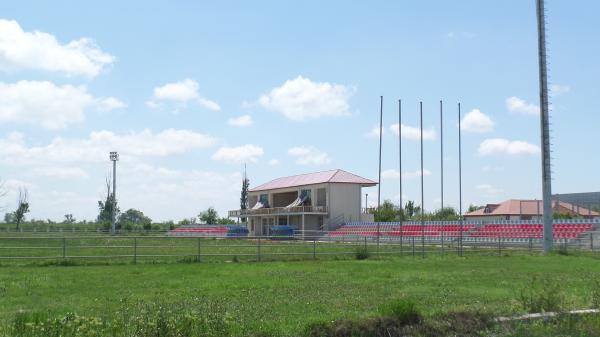 Salyan Olimpiya idman Kompleksinin stadionu - Salyan