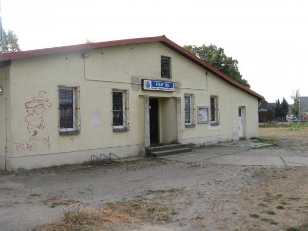 Sportstätte der Jugend - Ketzin/Havel-Falkenrehde