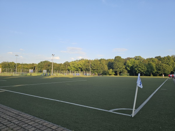 Stadion Buschallee Nebenplatz 2 - Berlin-Weißensee