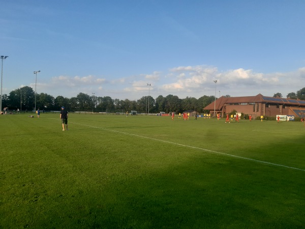 Stadion am Hogenbusch Nebenplatz 1 - Hamminkeln-Mehrhoog