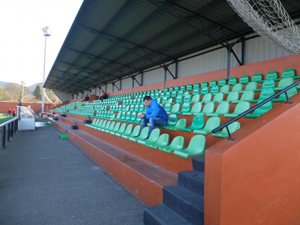 Estadio Municipal Cabezón de La Sal - Cabezón de La Sal, CB