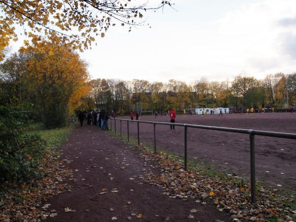 Bezirkssportanlage Lohberg Zum Fischerbusch (alt) - Dinslaken-Lohberg