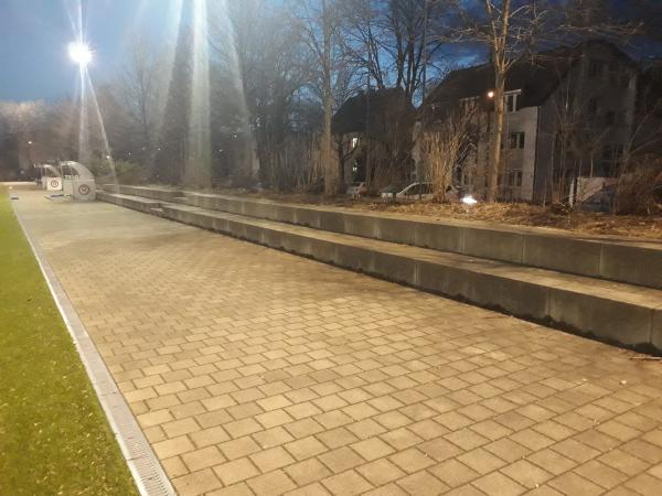 Beck & Fraundienst-Stadion Nebenplatz - Rosenheim