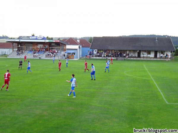 Sportplatz Gastern - Gastern