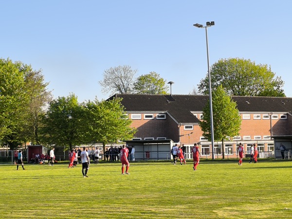 Schulsportplatz - Hemmingstedt