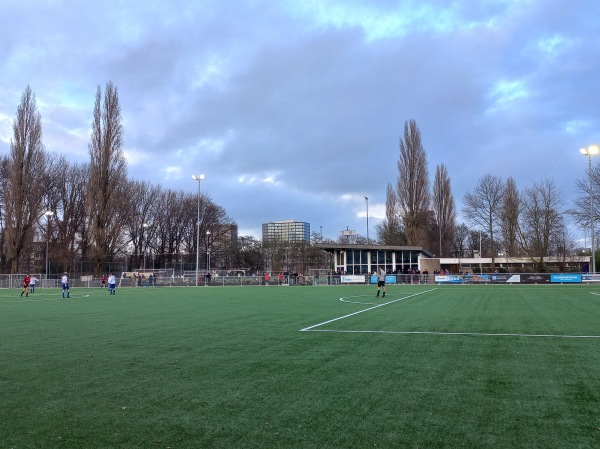 Sportpark Middenmeer veld 18-TOS-Actief veld 1 - Amsterdam