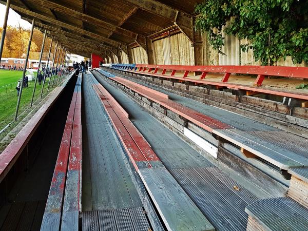 Stadion Flugplatz - Lübeck-Karlshof