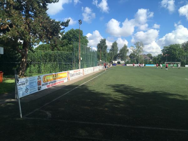 REWE REINARTZ STADION Nebenplatz - Aachen-Eilendorf