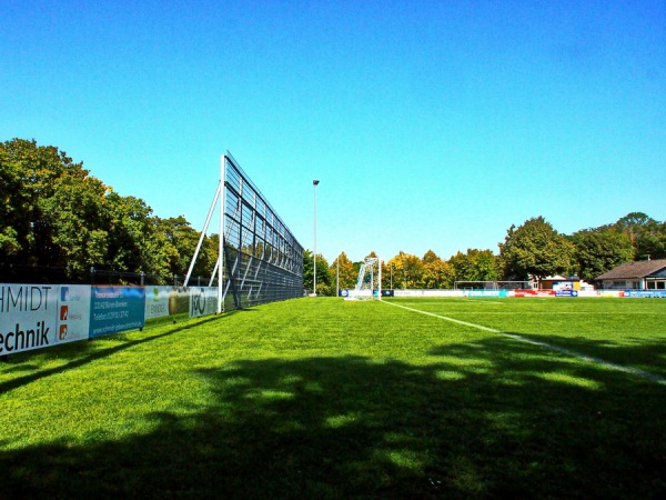 Stadion Vogelsang - Büren/Westfalen-Brenken