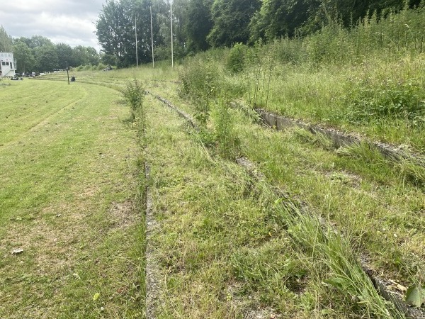 TSV-Stadion Rudolf-Harbig-Straße - Salzgitter-Lebenstedt