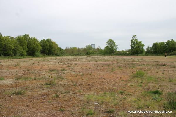 Sportplatz Herdecker Straße - Düsseldorf-Rath