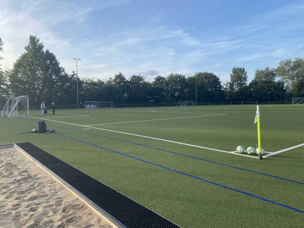 Sportanlage Mittlerer Landweg - Hamburg-Billwerder