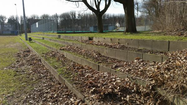 Sportplatz Vogt-Cordes-Damm - Hamburg-Niendorf