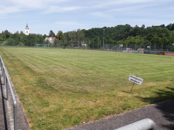 Stadion des Friedens - Roßwein-Niederstriegis