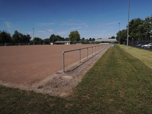 Sportplatz Launsbacher Weg - Gießen