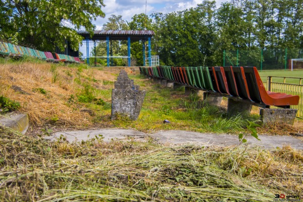 Boisko KP 86 Borek Strzelinski - Borek Strzeliński