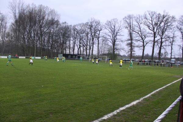 Sportanlage Gutengermendorfer Straße Platz 2 - Löwenberger Land-Häsen