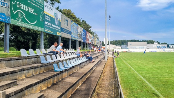 Stadion Am Krönungsbusch - Herxheim bei Landau