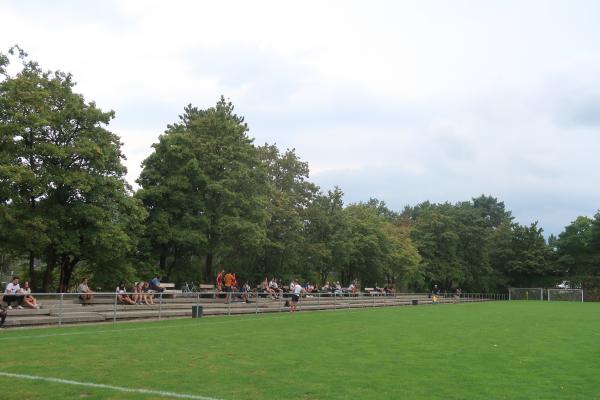 Sportanlage Hardhof Platz 1 - Zürich
