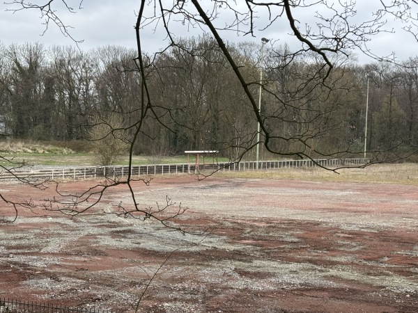 Sportplatz Gesamtschule Enfieldstraße - Gladbeck-Rentfort