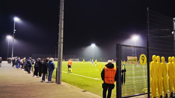 BVB-Fußballpark Hohenbuschei Platz 9 - Dortmund-Brackel