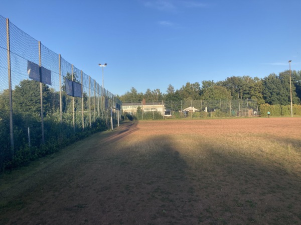 Sportzentrum Seestraße C-Platz - Isernhagen-Altwarmbüchen