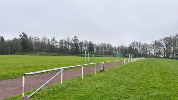 Sportanlage Drei Tannen B-Platz - Hohenwestedt