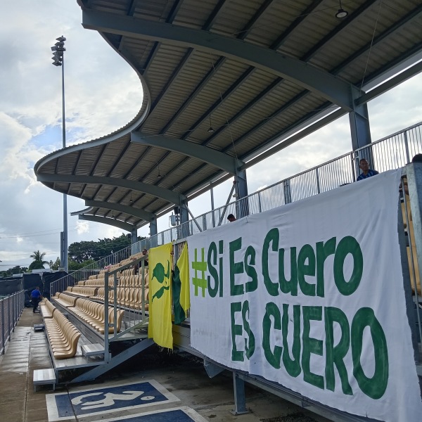 Estadio Pelé - El Empalme