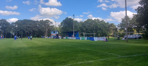 Sportplatz am Schwarzen Pohl - Hechthausen-Bornberg