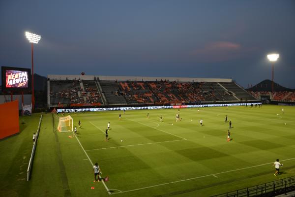 Ratchaburi Stadium - Ratchaburi