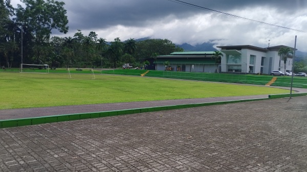Polideportivo La Fortuna - La Fortuna